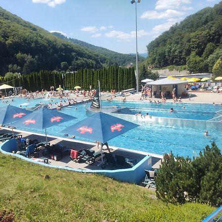 Apartman Dolinky Vyhne Buitenkant foto