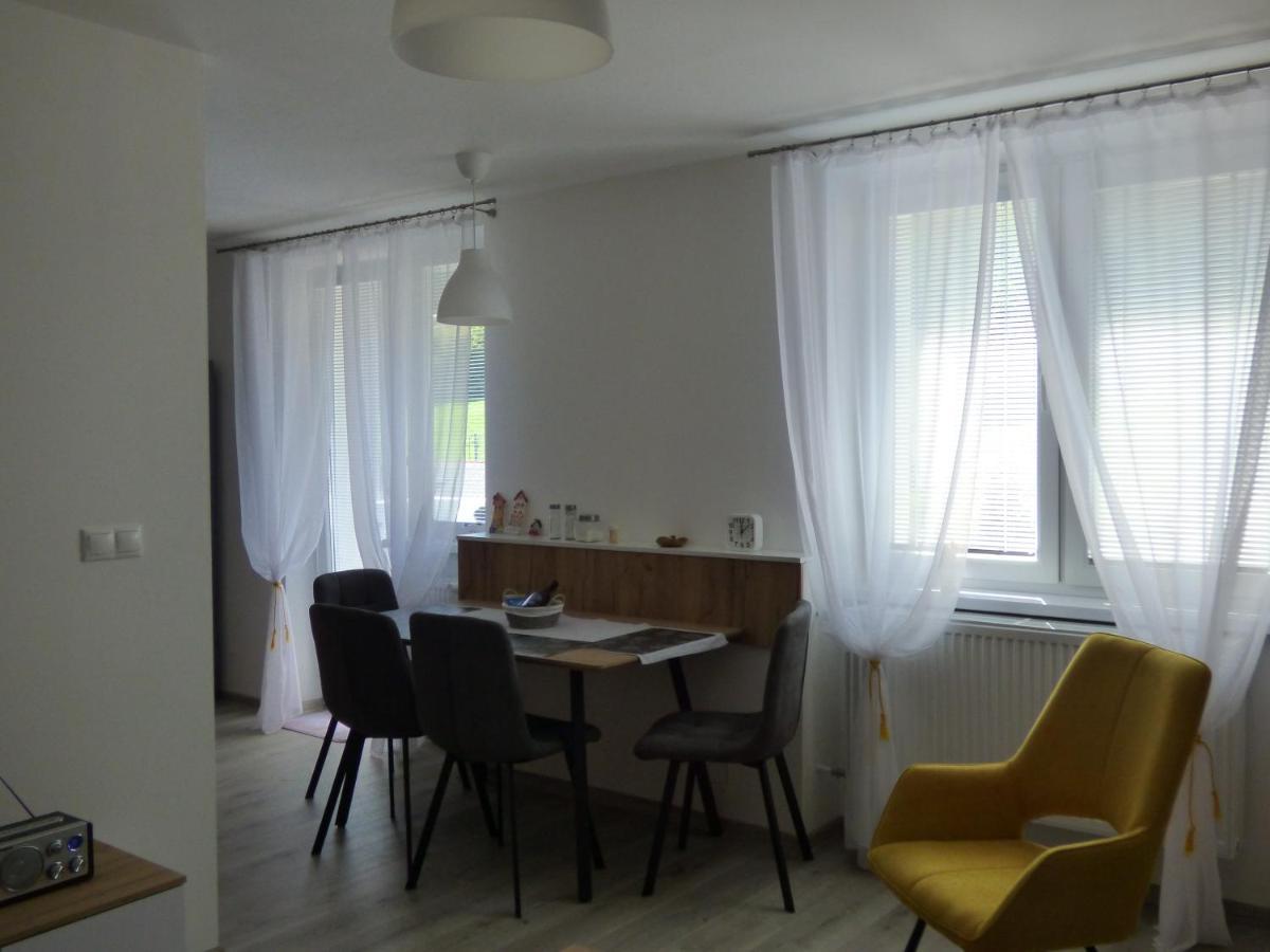 Apartman Dolinky Vyhne Buitenkant foto