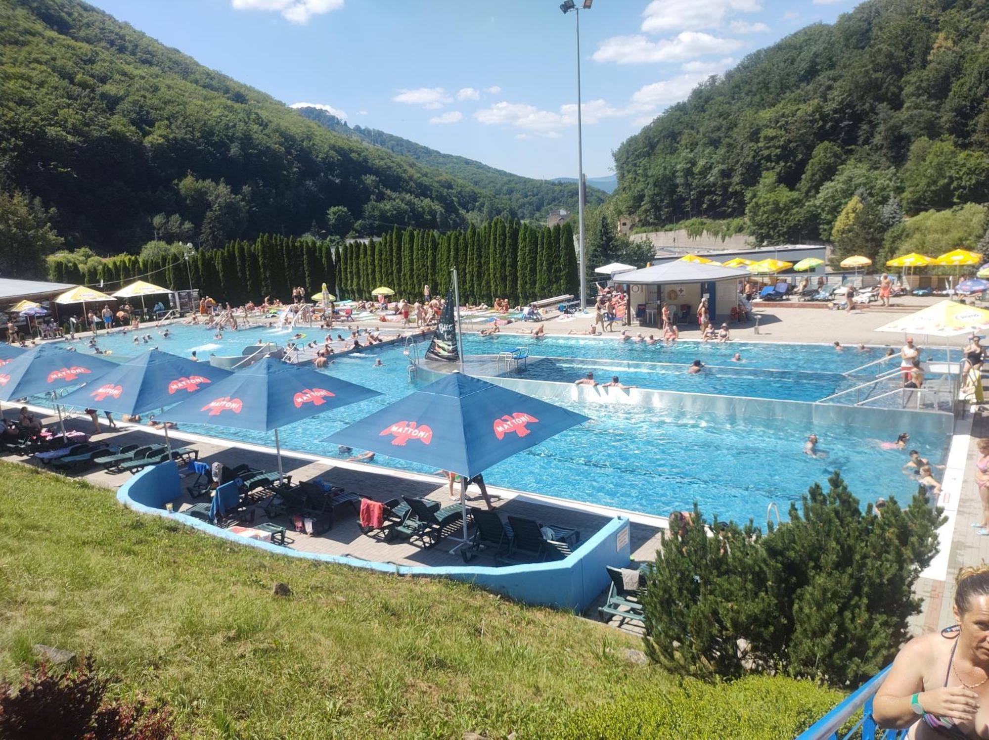 Apartman Dolinky Vyhne Buitenkant foto